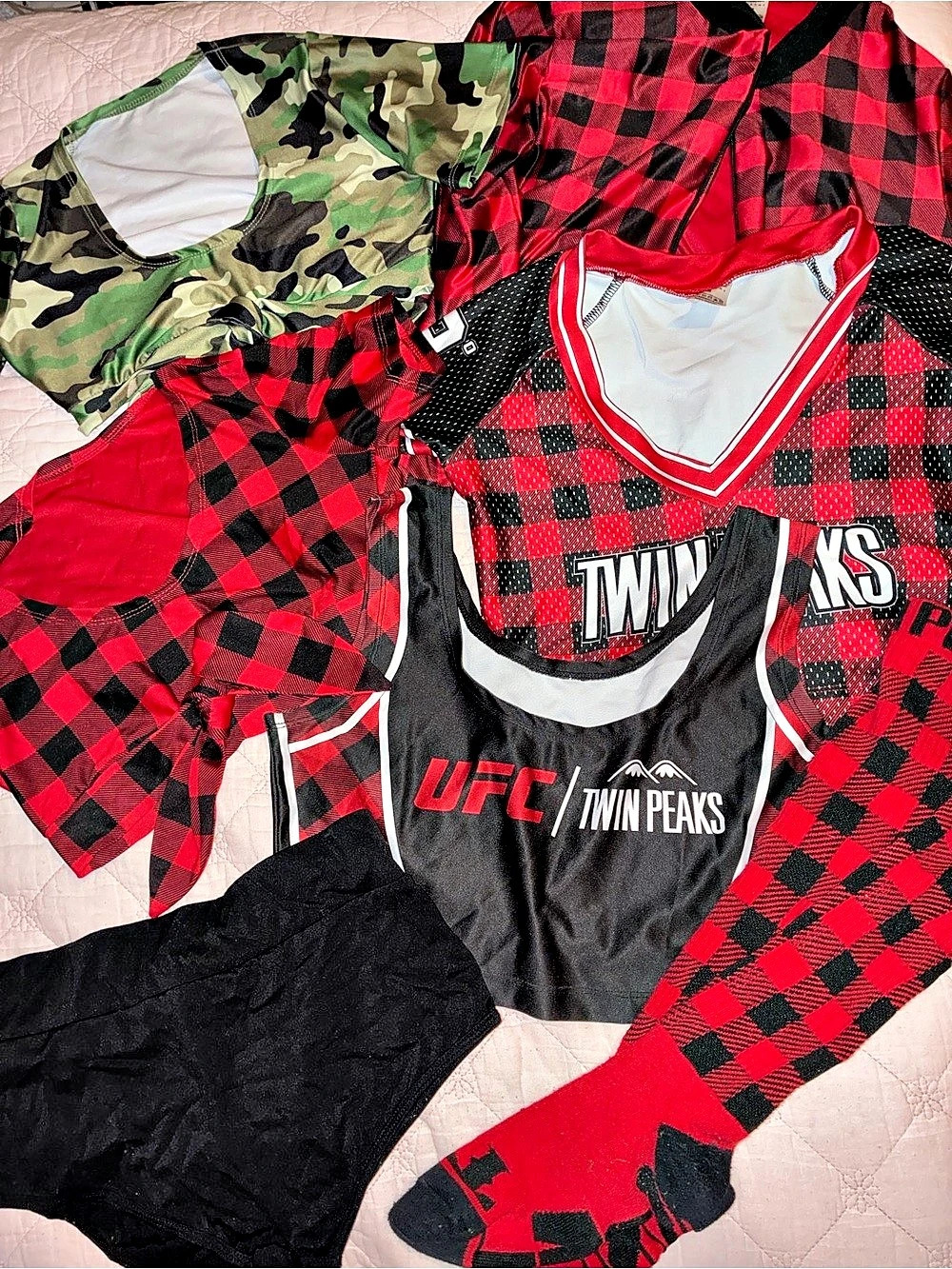 Twin Peaks Uniform Bundle